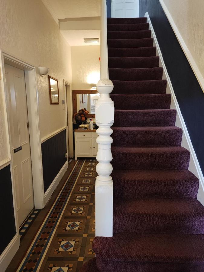 Y Garth Guesthouse Bangor  Luaran gambar