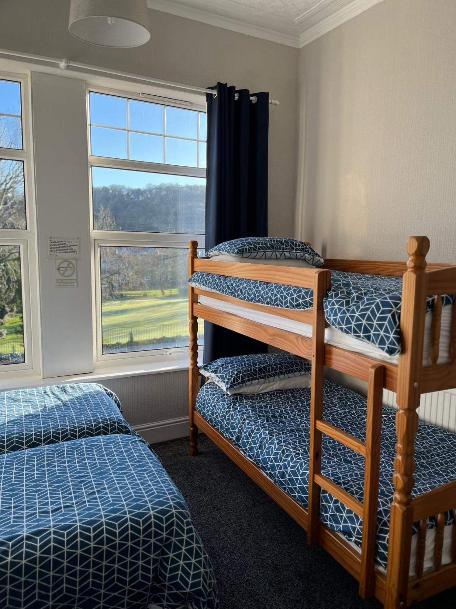 Y Garth Guesthouse Bangor  Luaran gambar